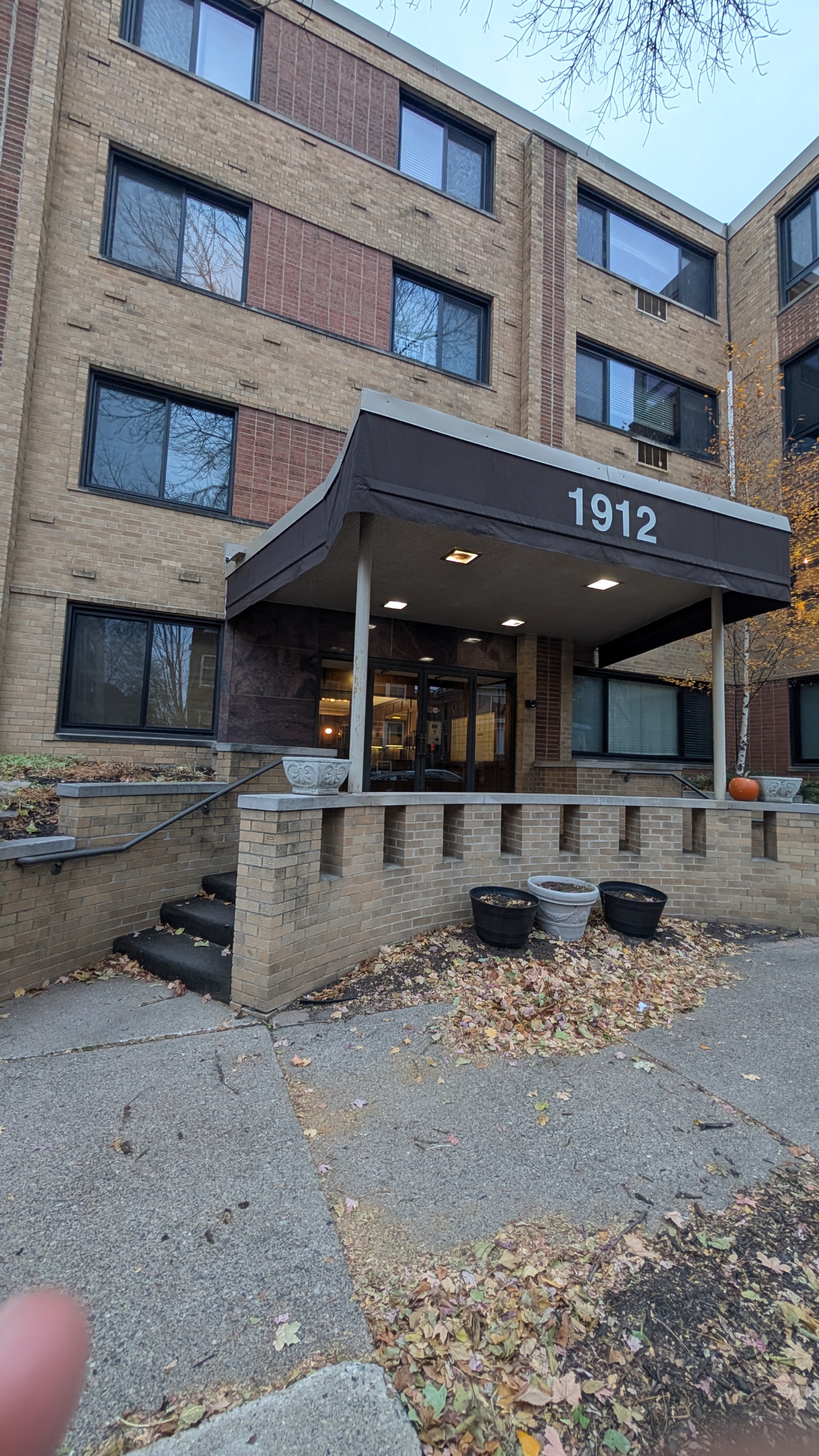 1912 Dupont Ave S Unit 304 - 304